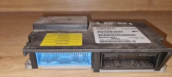 Volvo S80 Airbag control unit/module 30773720 006091500531
