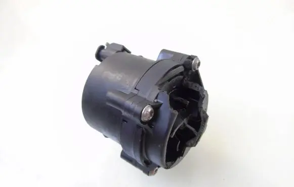 Audi A3 8Y Electric auxiliary coolant/water pump 5Q0965567N