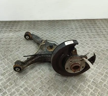 Volkswagen Transporter - Caravelle T6 Rear wheel hub 7E0501071
