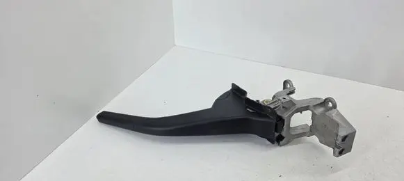 Peugeot Partner III Hand brake release handle 9813931977