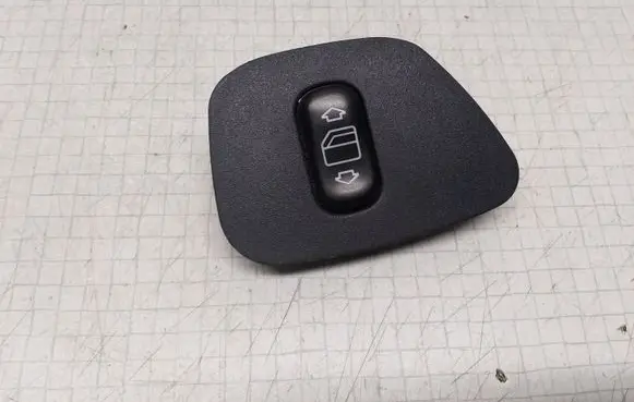 Mercedes-Benz E W210 Electric window control switch 534240