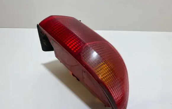 Alfa Romeo 156 Rear/tail lights 60620136