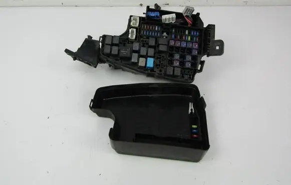 Mazda 6 Fuse box set KD4766767