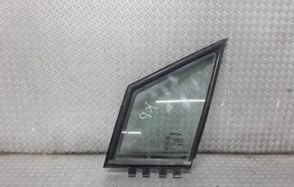 Toyota Corolla Verso AR10 Front door vent window glass four-door 