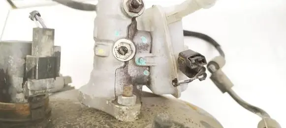 Ford C-MAX II Master brake cylinder 