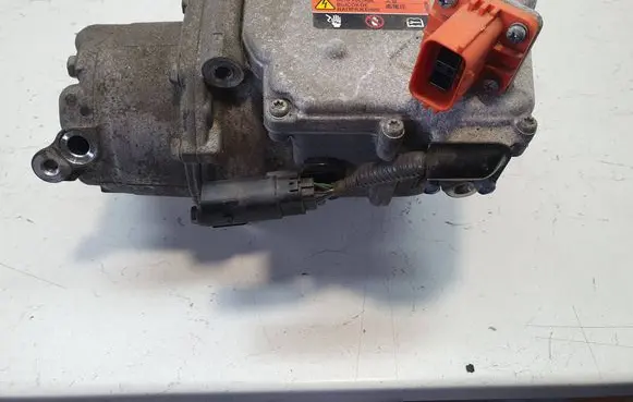 Chevrolet Volt II Air conditioning (A/C) compressor (pump) 84339747 311732378