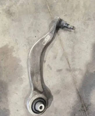 BMW M5 F90 Front lower control arm/wishbone 31127857017 7857017