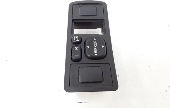 Toyota Avensis T250 Wing mirror switch