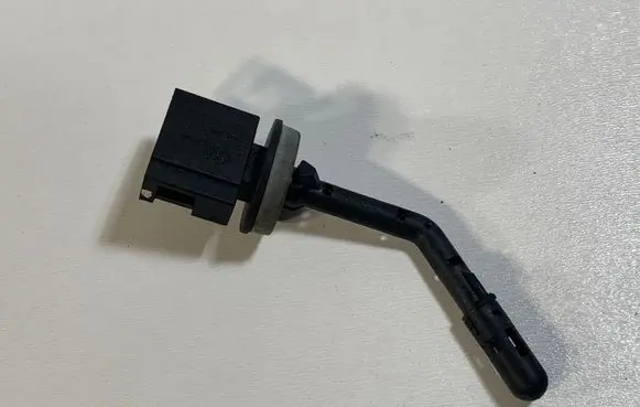 Volkswagen PASSAT B6 Interior temperature sensor 1K0907543F
