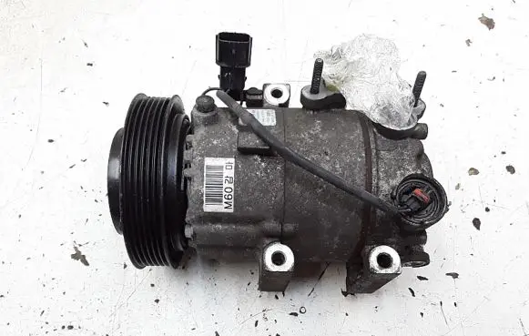 Hyundai ix35 Air conditioning (A/C) compressor (pump) f500dx9ea10