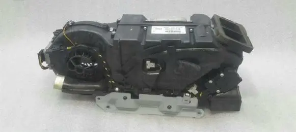 Mercedes-Benz S W221 Interior heater climate box assembly A2218342360