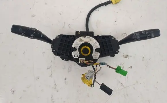 Honda CR-V Wiper turn signal indicator stalk/switch