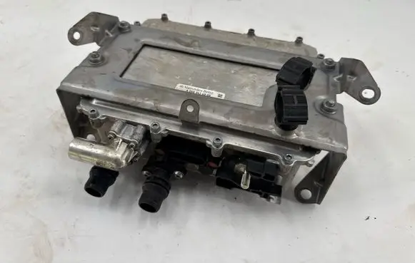 Mercedes-Benz EQC Voltage converter inverter A0003424800