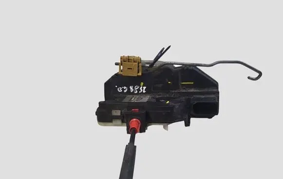 Opel Zafira C Rear door lock 13579566