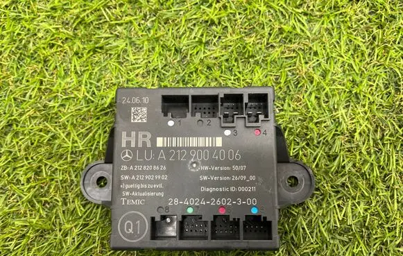 Mercedes-Benz C W204 Door control unit/module A2129004006 A2129029902 A2128208626