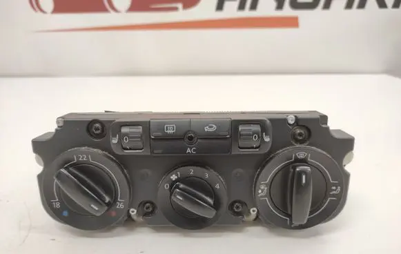 Volkswagen Caddy Climate control unit 01956497