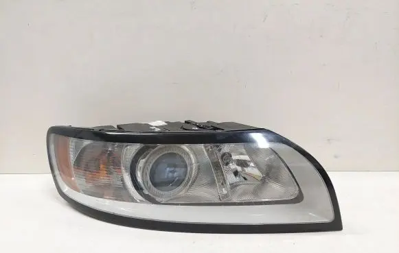 Volvo S40 Headlight/headlamp 31299584 0301237202 LE06A6152