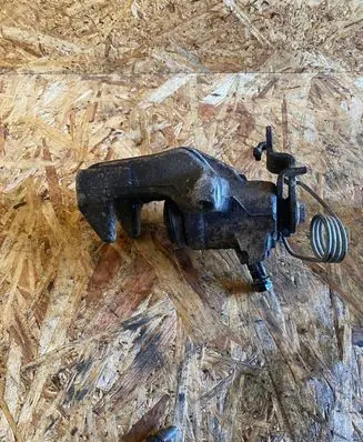 Volvo S40, V40 Rear brake caliper