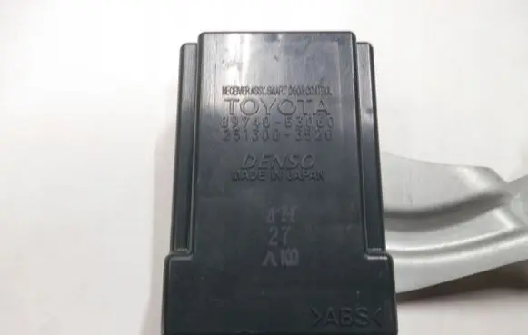 Lexus IS 220D-250-350 Door control unit/module 8974053060OE