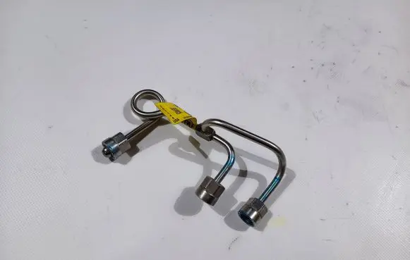 Chevrolet Camaro Fuel line pipe 12639208