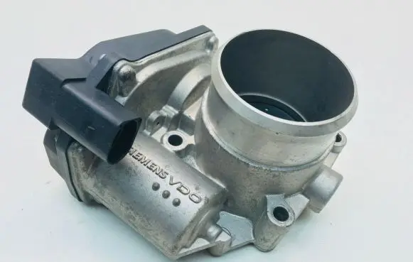 Volkswagen Golf V Throttle valve 06F133062G A2C53044094