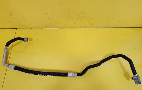 Audi A8 S8 D3 4E Air conditioning (A/C) pipe/hose 4E0260701AH