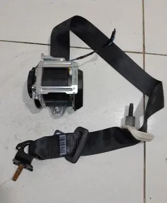 Ford S-MAX Rear seatbelt EM2BR611E51AEE 629199400D