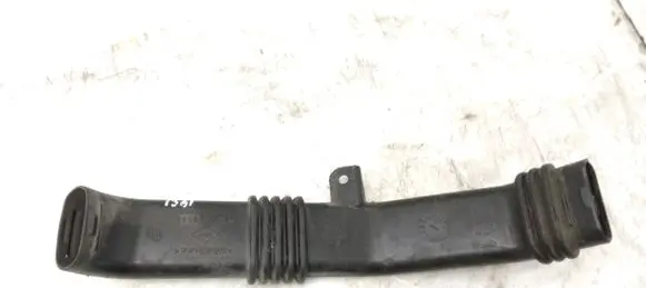 Renault Megane IV Air intake duct part 244937539R