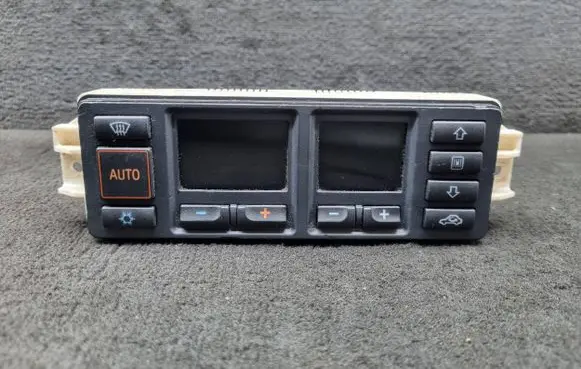 Audi A6 S6 C4 4A Climate control unit 4A0820043G