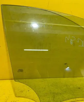 Seat Ibiza IV (6J,6P) Front door window glass four-door