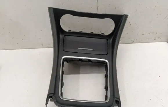 Mercedes-Benz GLA W156 X156 Ashtray (front) A1766802000 A1766809900