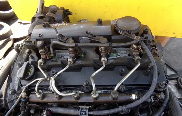Ford Transit Engine CYR5 28SP40