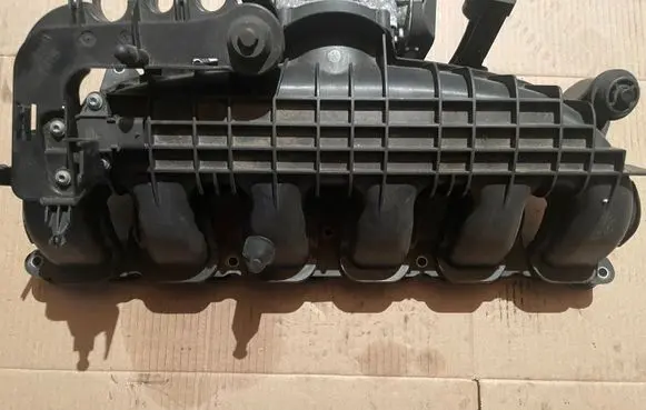 BMW 1 F20 F21 Intake manifold 757691110