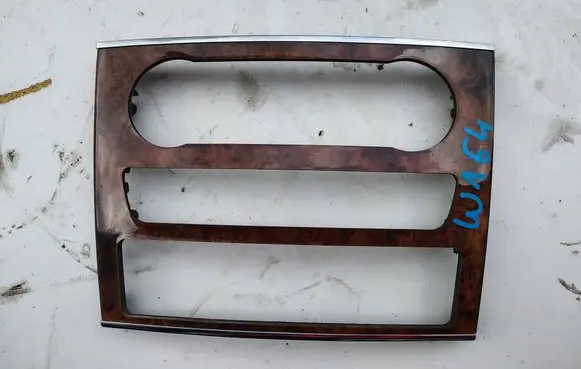Mercedes-Benz ML W164 Panel trim 