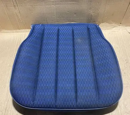 Mercedes-Benz 190 W201 Seat trim 2019101450