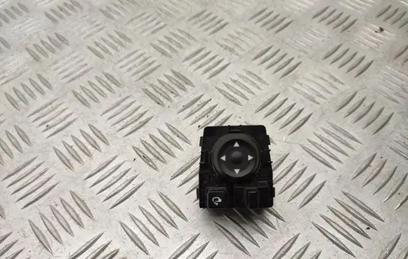 Hyundai Tucson IV NX4 Wing mirror switch 93530N7200