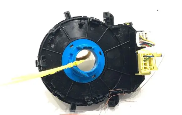 Hyundai i20 (PB PBT) Airbag squib ring wiring 