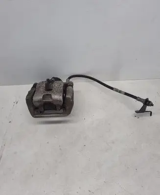 Volvo XC40 Rear brake caliper 32329530 32329533