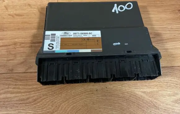 Ford Mondeo Mk III Comfort/convenience module 3S7T15K600SC 5WK48862 5WK48751F