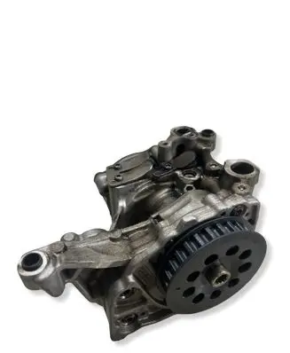 Volkswagen Crafter Oil pump 04L145208P 020920 220557