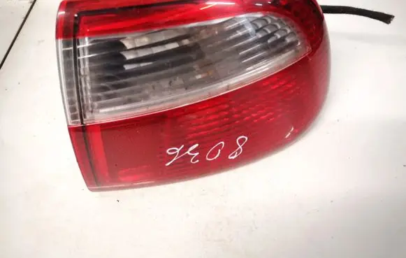Seat Toledo II (1M) Rear/tail lights 1m5945096b