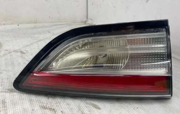 Ford Kuga III Tailgate rear/tail lights