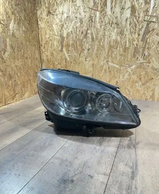 Mercedes-Benz C W204 Headlight/headlamp A2048203059 030123428226 LE06A6148