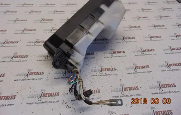 Toyota Avensis T250 Fuse box set 8178PA1