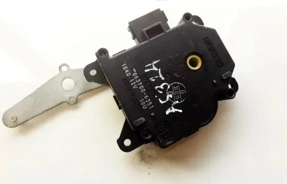 Mitsubishi Space Wagon Air flap motor/actuator 0637006351 063700-6351