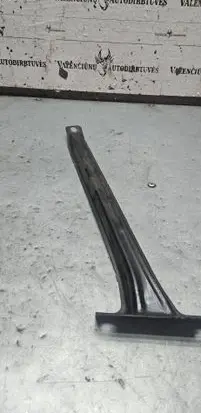 Mercedes-Benz E W213 Other engine bay part A2136280124