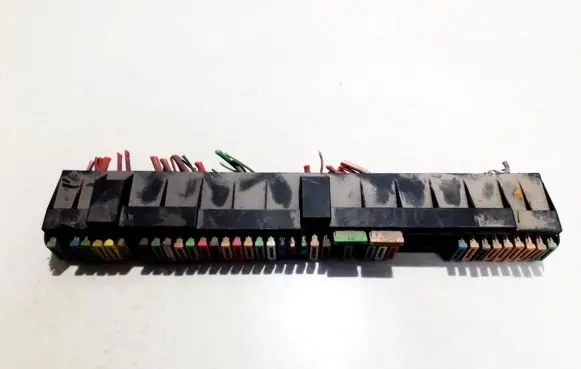 BMW 5 E39 Fuse box set 61138366570 61.13-8366570