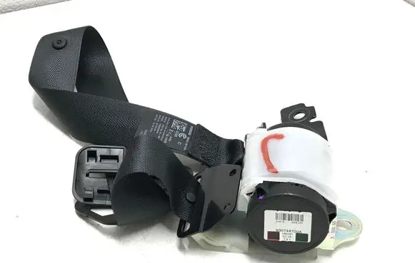 Nissan Juke I F15 Rear seatbelt 88854BF12A 630748700A