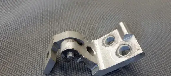 Seat Cordoba (6K) Rear door upper hinge 