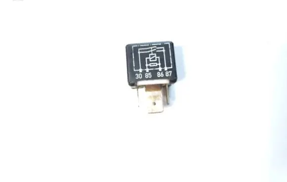 Audi A6 S6 C5 4B Other relay 899511000
